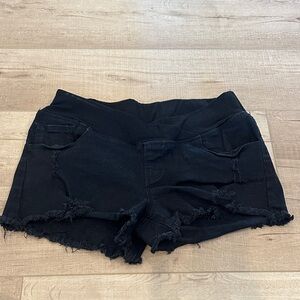 Maternity shorts
